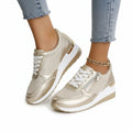 Zapatillas ortopédicas nuevas para mujer con cordones y cremallera lateral.