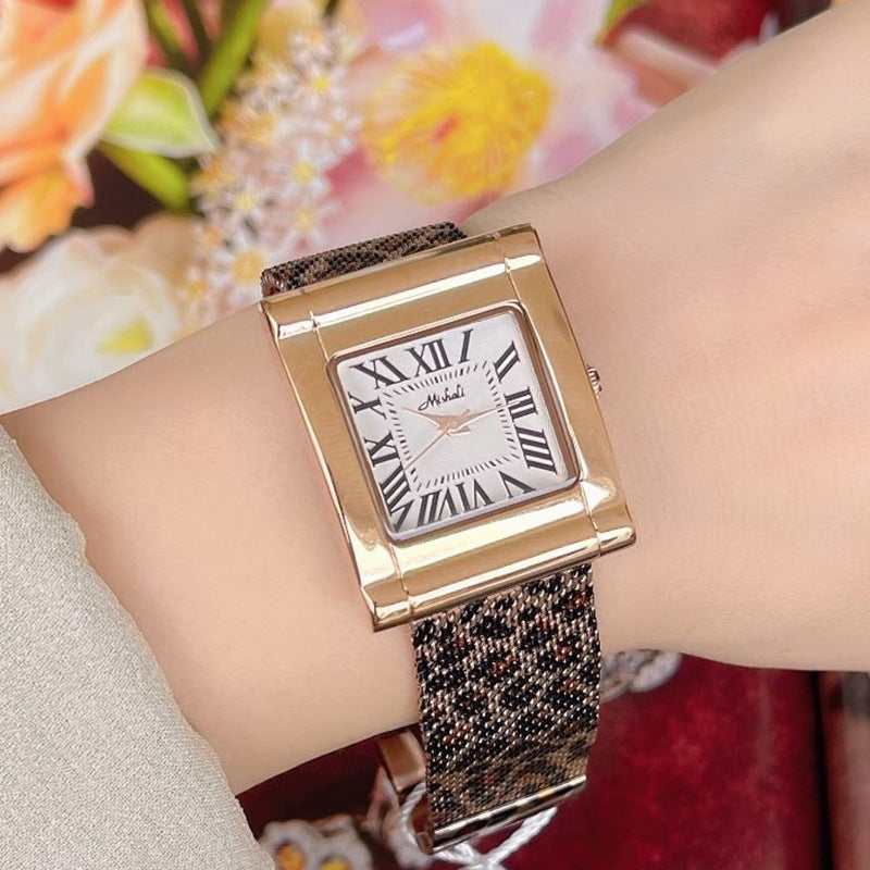 Reloj cuadrado de malla con estampado de leopardo y correa de acero para mujer