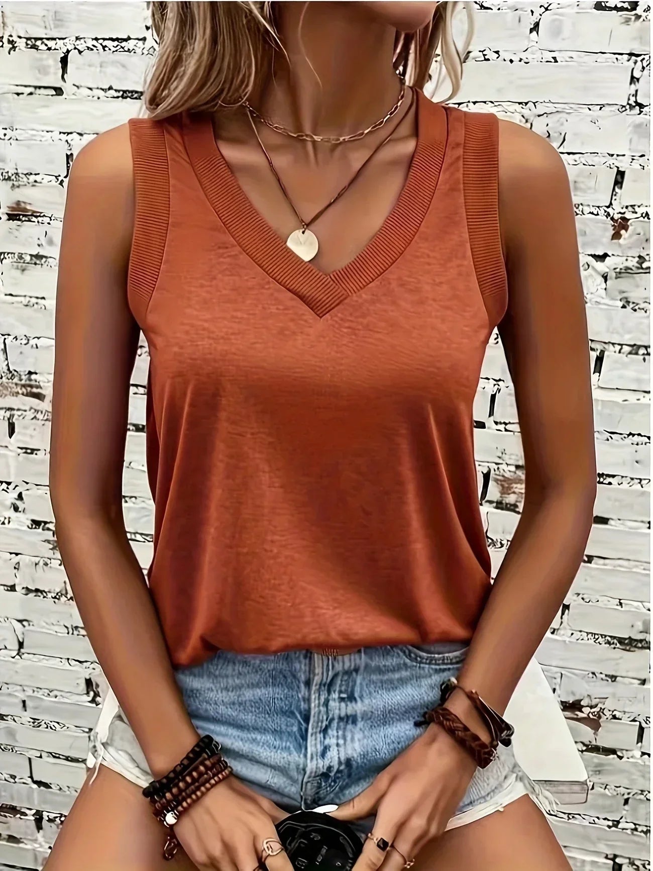 Analia - Top Transpirable Con Cuello En V Y Sin Mangas