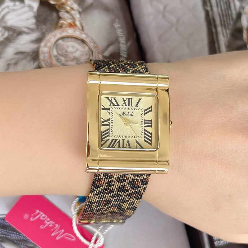 Reloj cuadrado de malla con estampado de leopardo y correa de acero para mujer