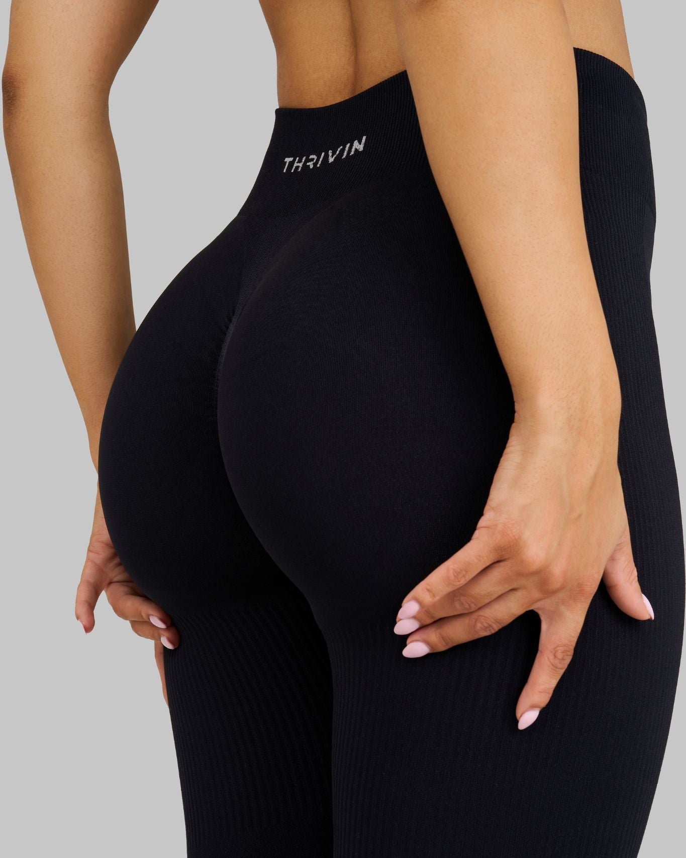 Leggings de cintura media con canalé Elevate Night Black